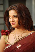 Udaya Bhanu Saree Pics